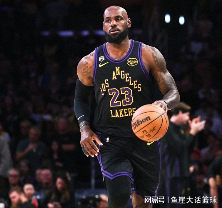 开云-完胜！东契奇42+5创纪录，哈登17+3米切尔低迷，老詹14+6首发最低
